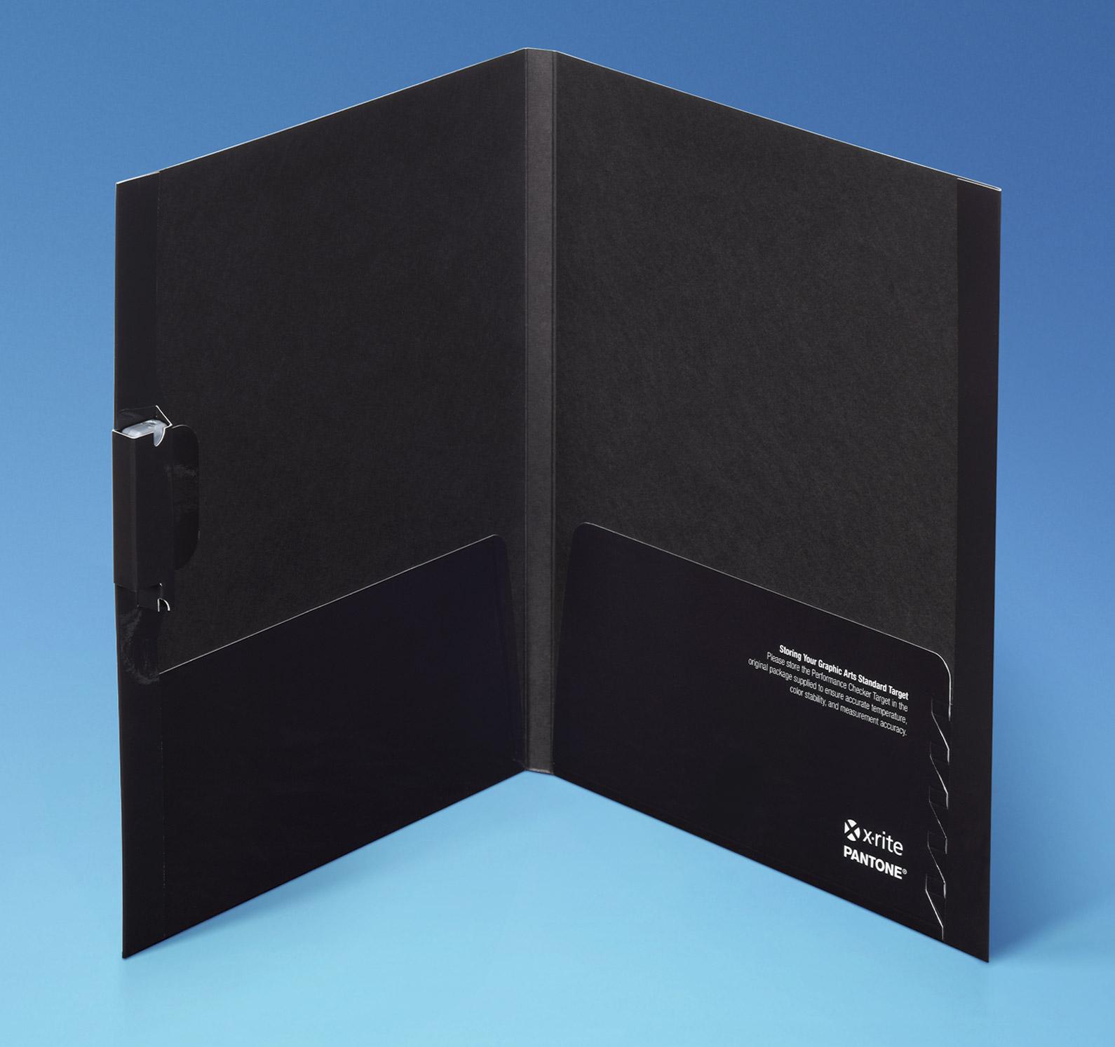 Folder interior with USB and expandable pockets