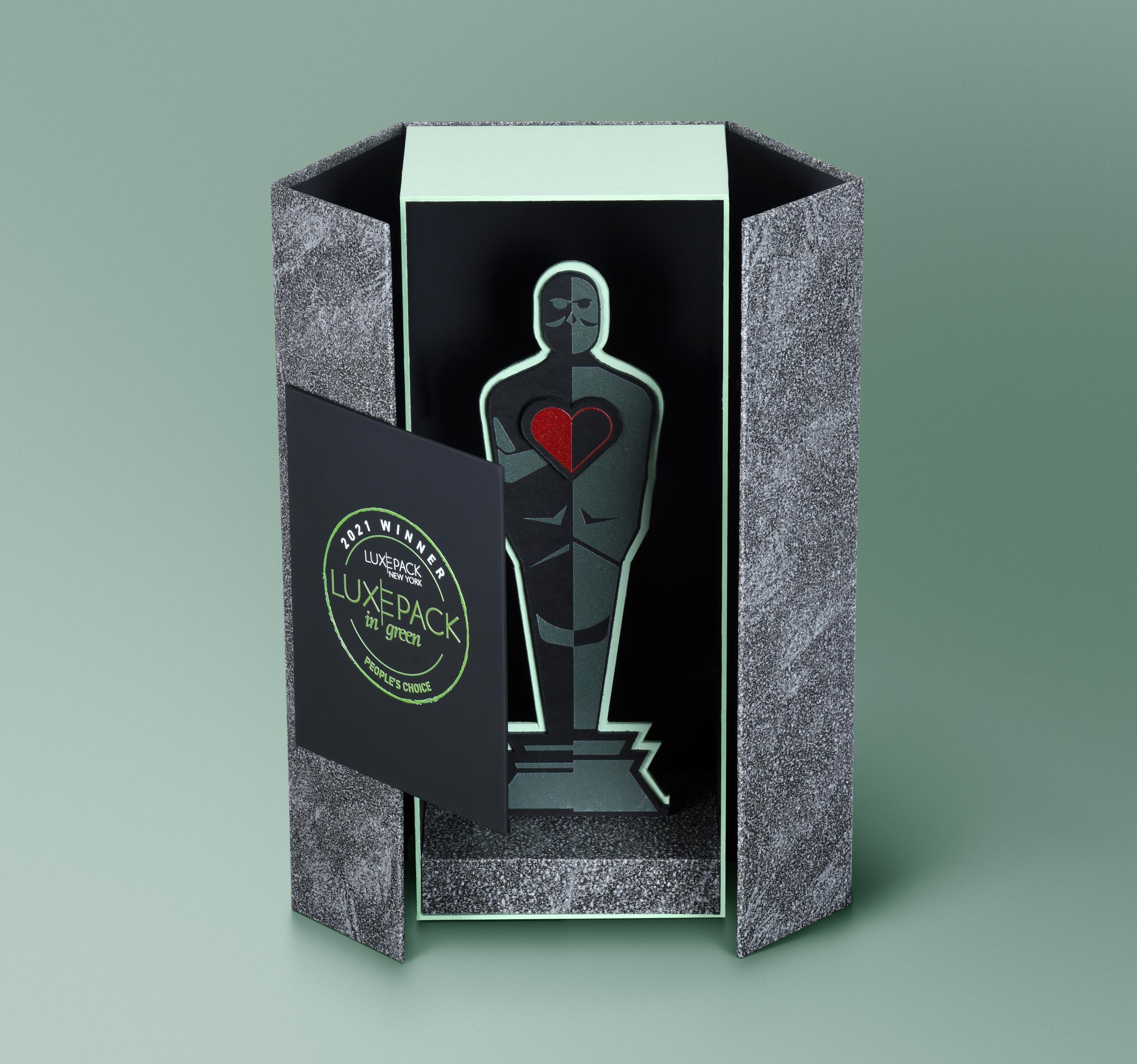 LuxePack in Green awards trophy 2021