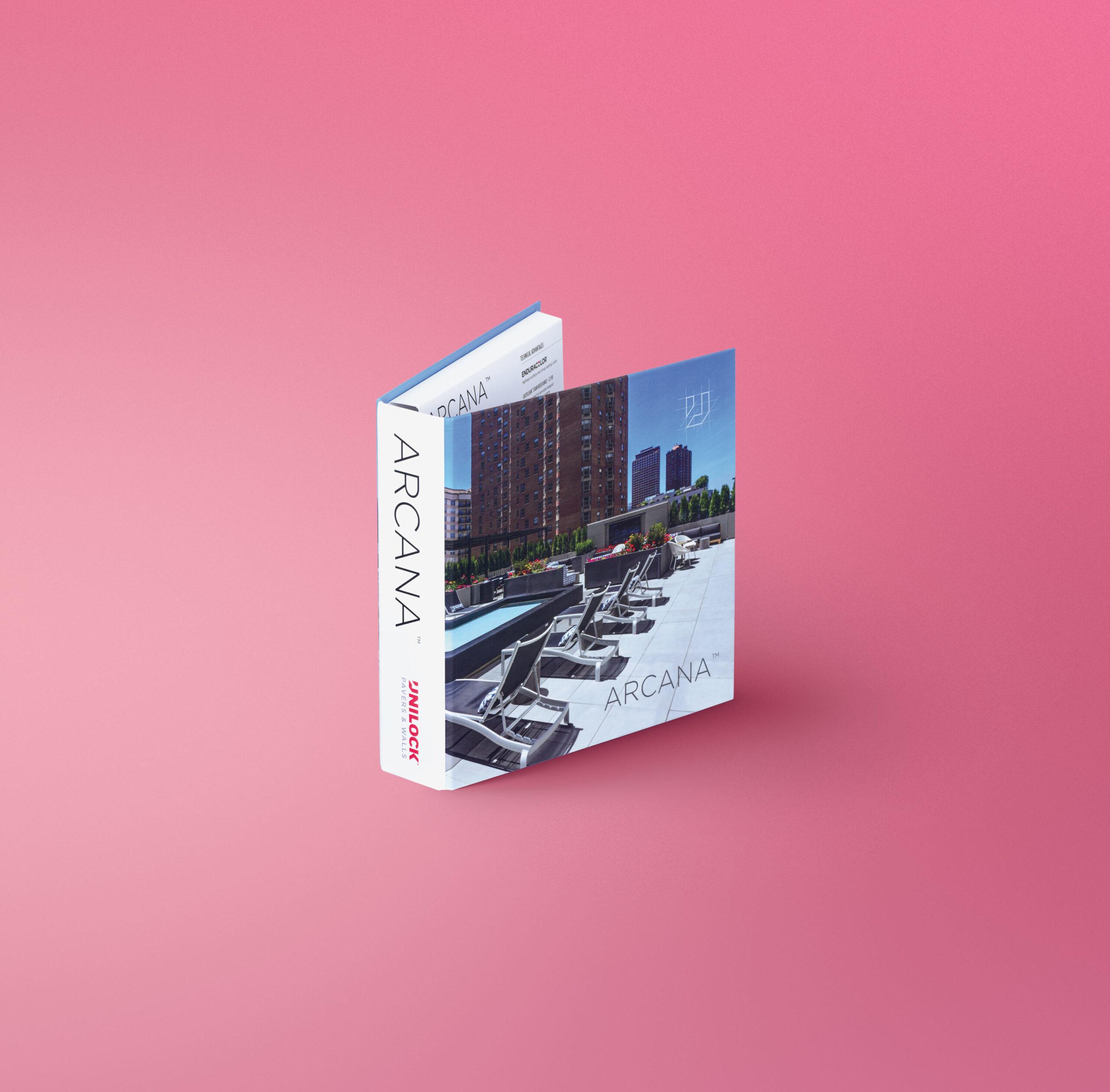 Compact architectural folder for Unilock