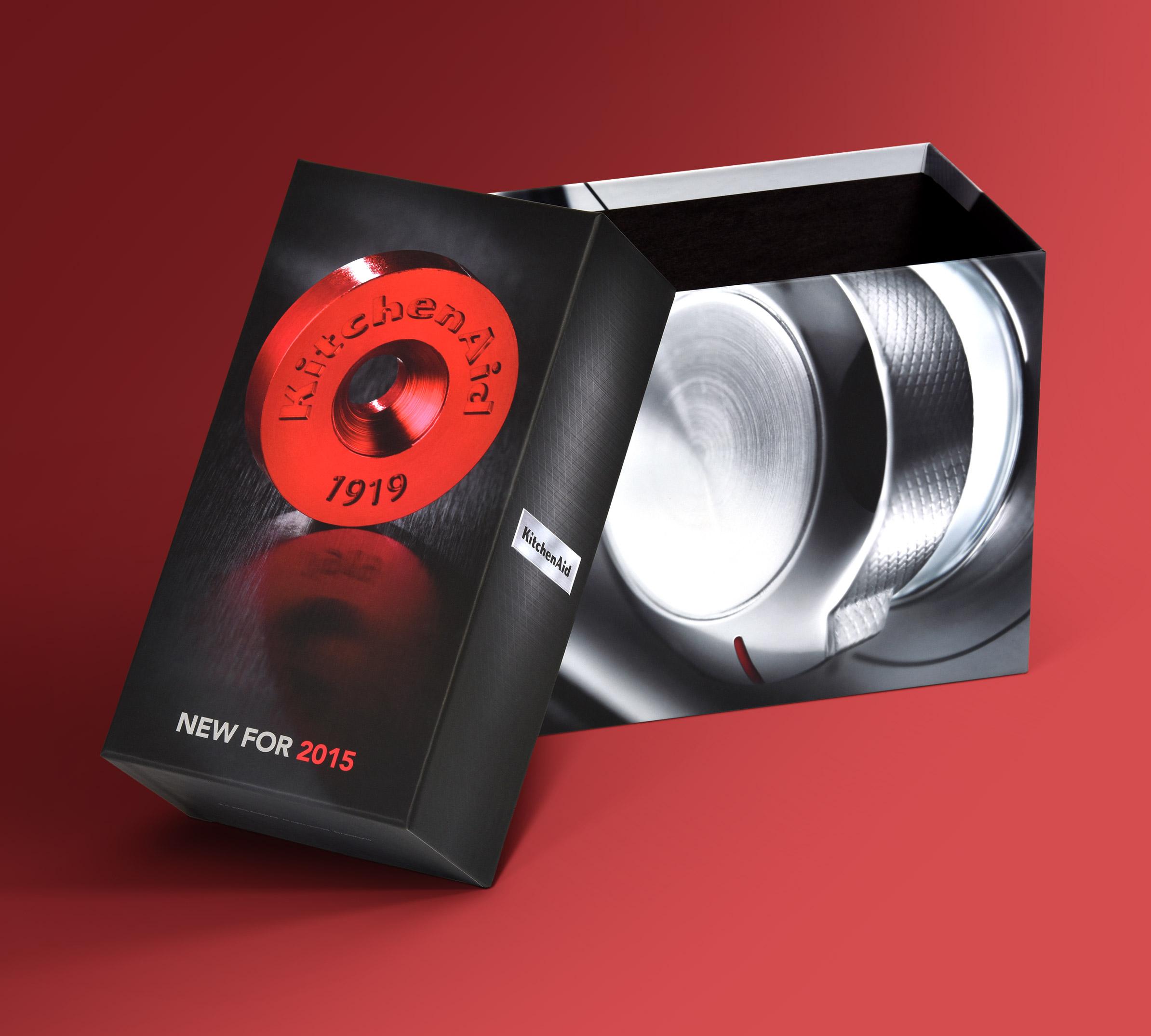 KitchenAid printed telescoping box with turned edges