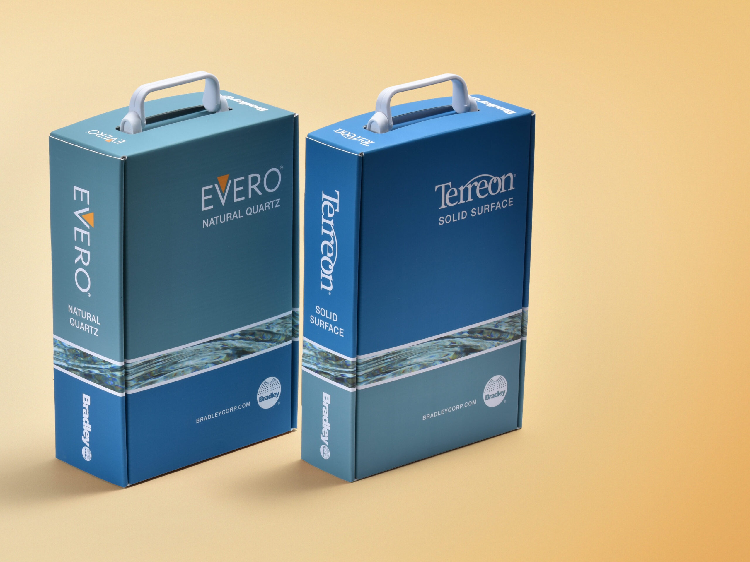 Set of corrugated sample boxes with handles