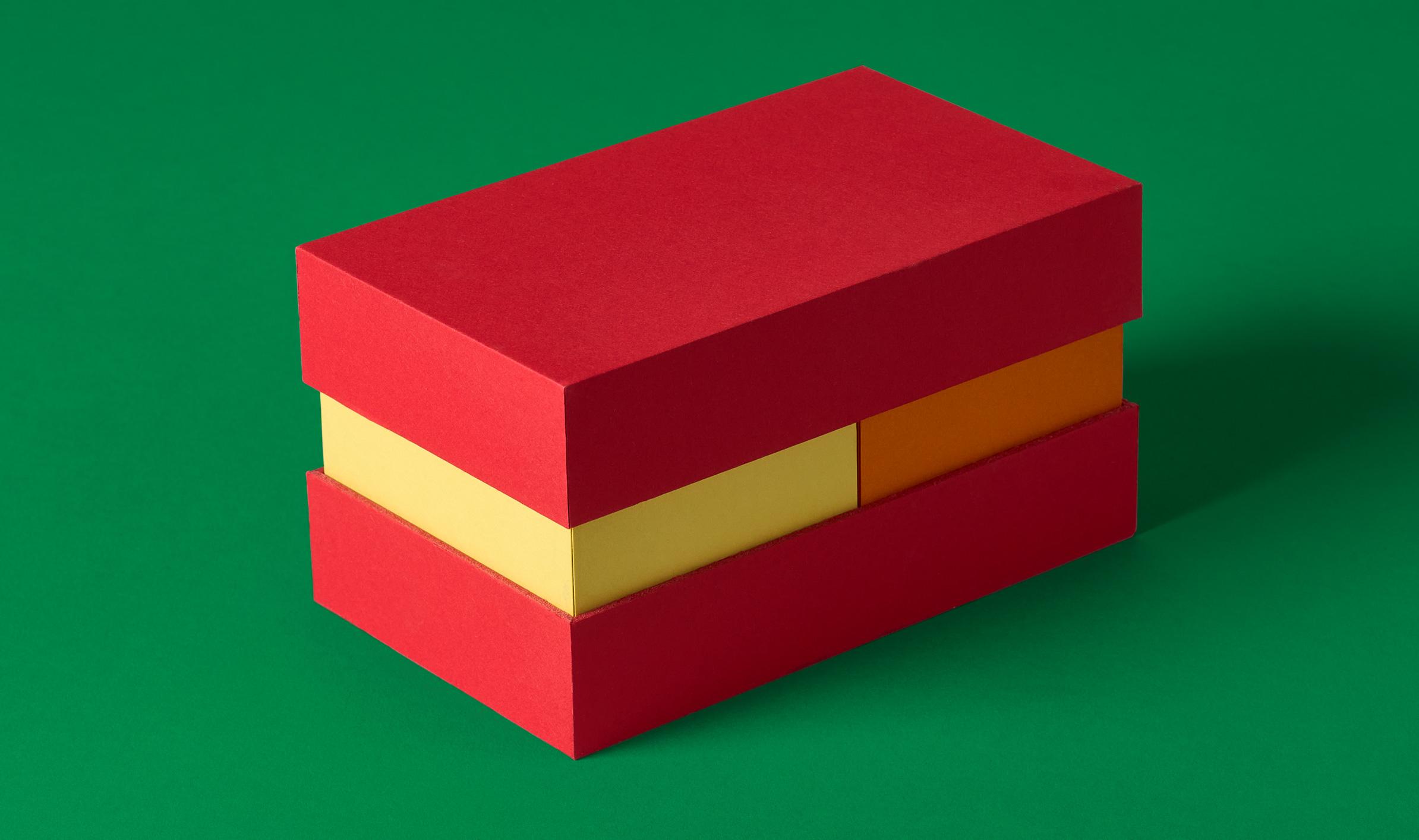 CI RIGIDBOX® double neck & shoulder box made from colored PCW board